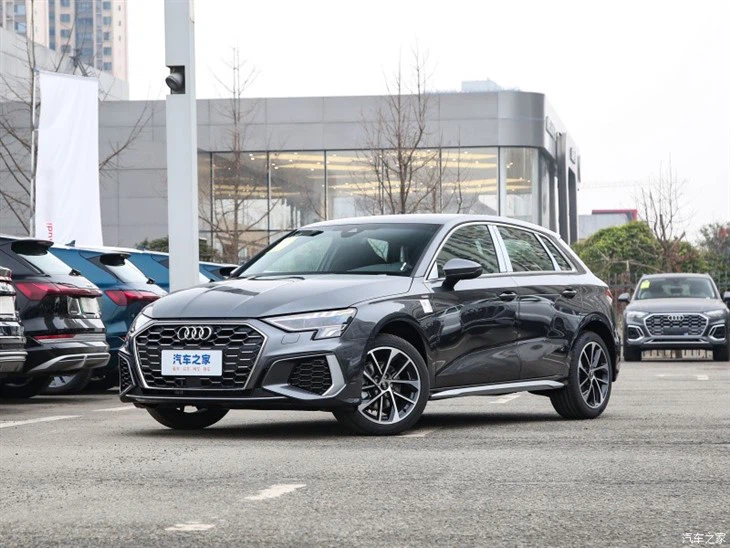 Audi A3 2023 SPORTBACK Fashion
