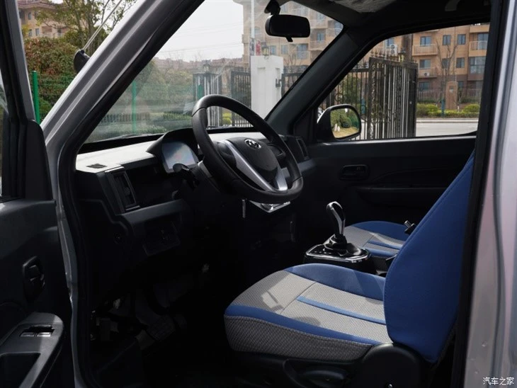 Guoji G40 Electric Row Van With Fence Or Box Cargo