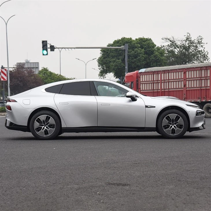 2024 Xpeng P7 Sedan 550km Electric Car