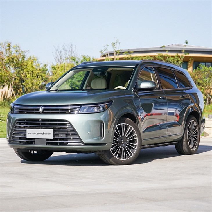 Huawei Aito M7 4WD Luxury SUV