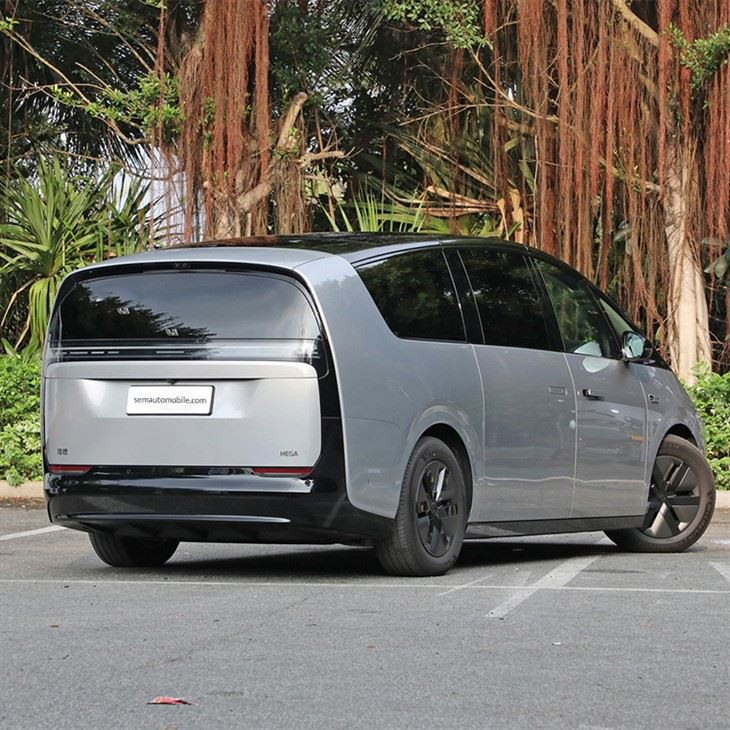 Li Lixiang Mega 2024 Model Ultra Version MPV