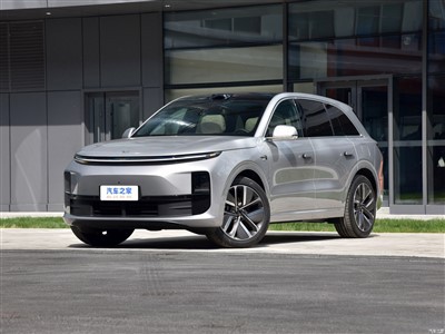 Роскошный электрический внедорожник Li L6 2024 года