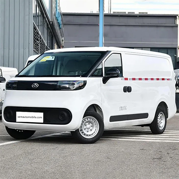 MAXUS DANA V1 EV 120 Ambulance 