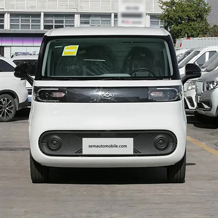 MAXUS DANA V1 EV 120 Ambulance