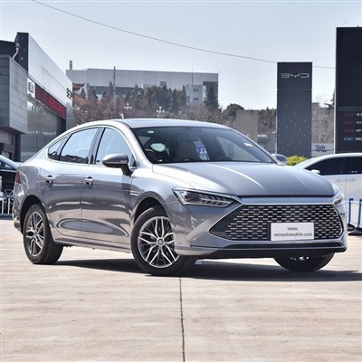 BYD QIN Plus DM-i седан 2024 года
